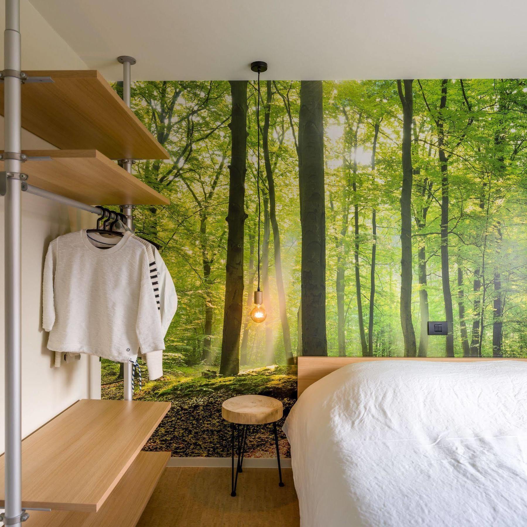 Couette-café Antares 4*